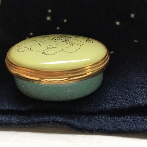 💕SOLD💕Halcyon Days Andy Warhol “two cherubs” enamel box - Picture 4 of 8